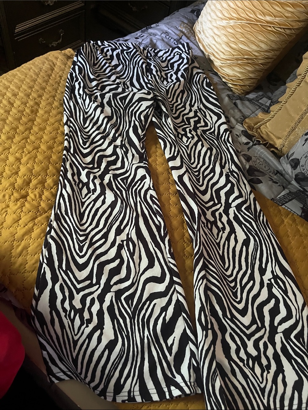 SHEIN Black & White Zebra Flare Pants